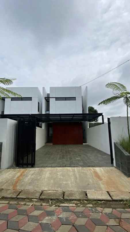 rumah baru design modern di pondok cabe tangsel