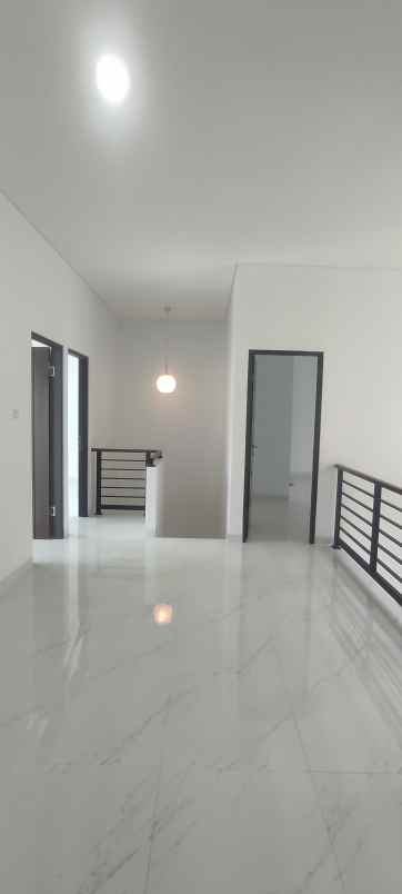 rumah baru selesai renovasi bintaro