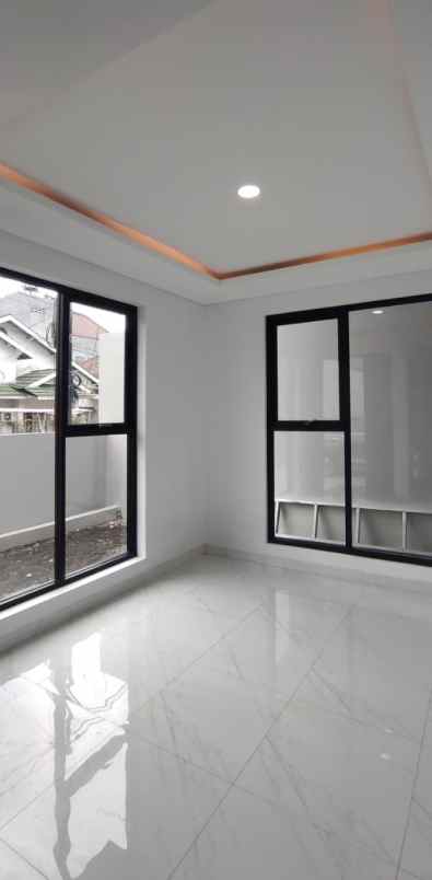 rumah baru selesai renovasi bintaro