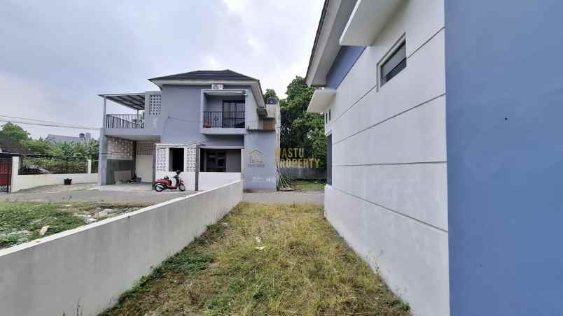 rumah baru siap huni di dalam cluster eksklusif