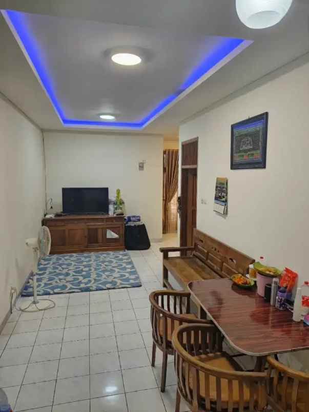 rumah bintaro lokasi oke dekat tol kampus