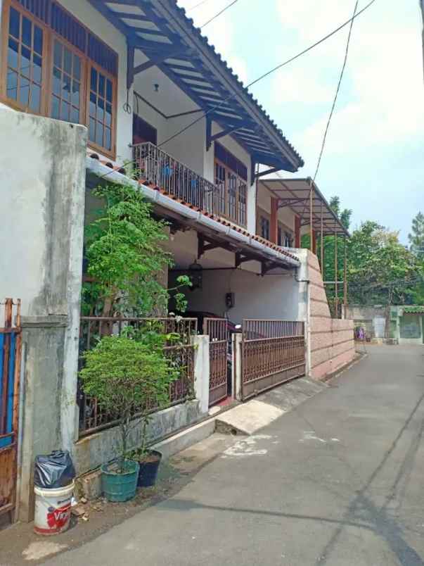 rumah bintaro lokasi oke dekat tol kampus