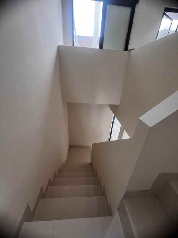 rumah brand new bintaro