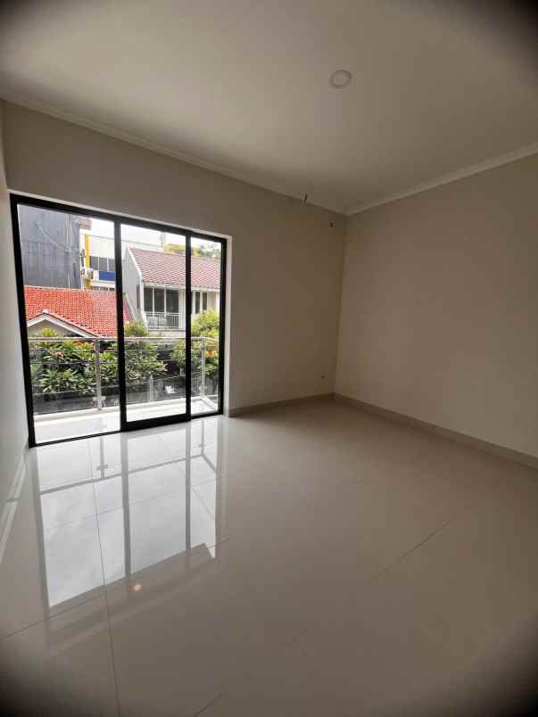 rumah brand new bintaro