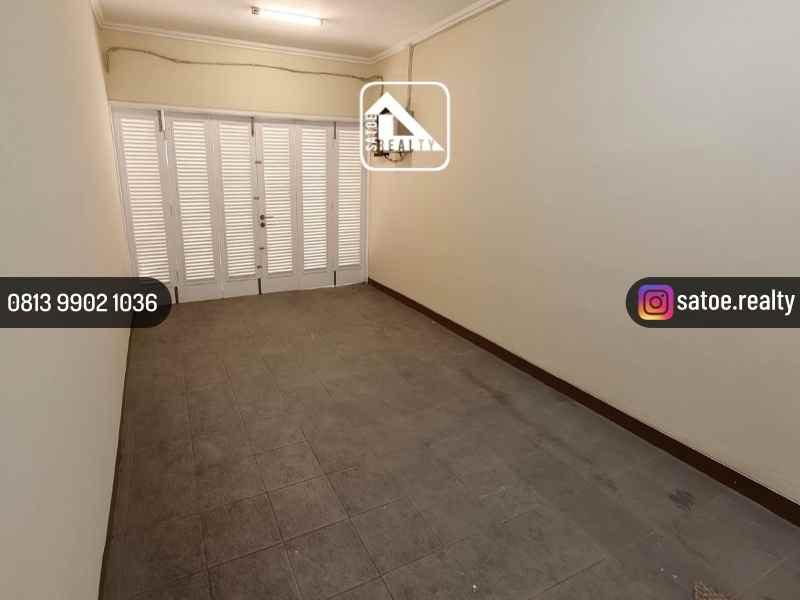 rumah cantik 2 lantai dekat citos cilandak tengah