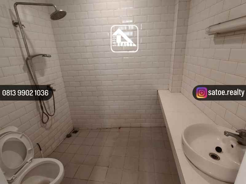 rumah cantik 2 lantai dekat citos cilandak tengah