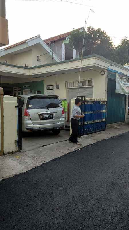rumah cipinang jakarta timur