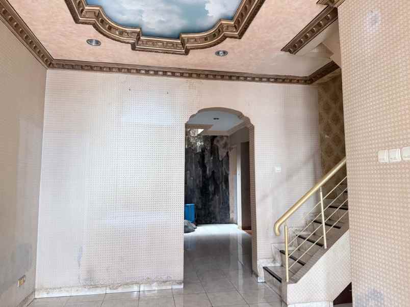 rumah cluster taman puspa kota harapan indah bekasi