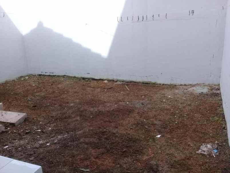 rumah cluster yarra jgc cakung