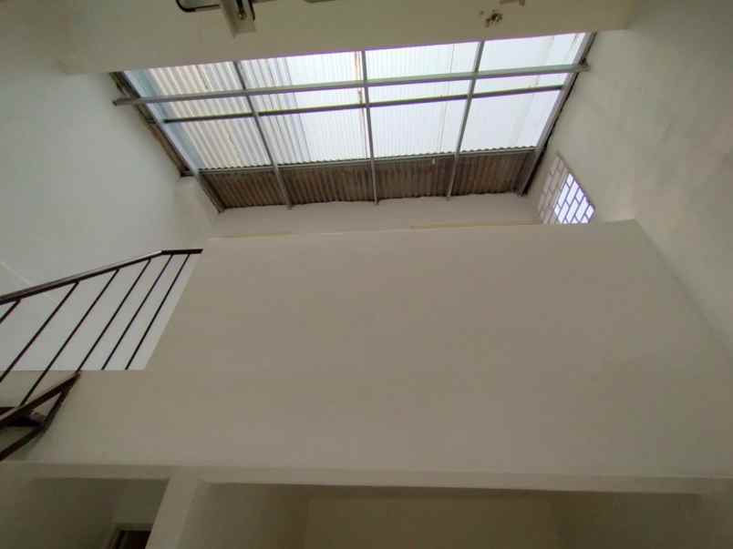 rumah darmo indah timur hadap timur