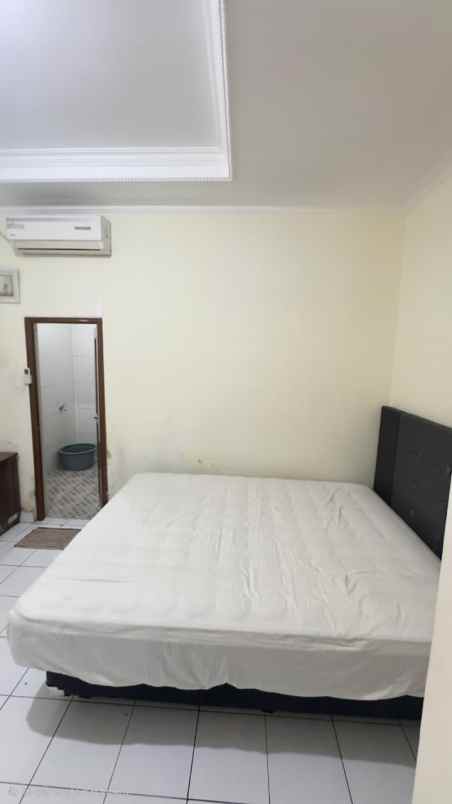 rumah denpasar utara terawat siap huni