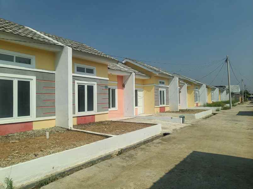 rumah di curug kota serang hoettagian asri kemanisan