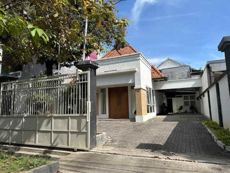 rumah dijual bawean ngagel wonokromo surabaya selatan
