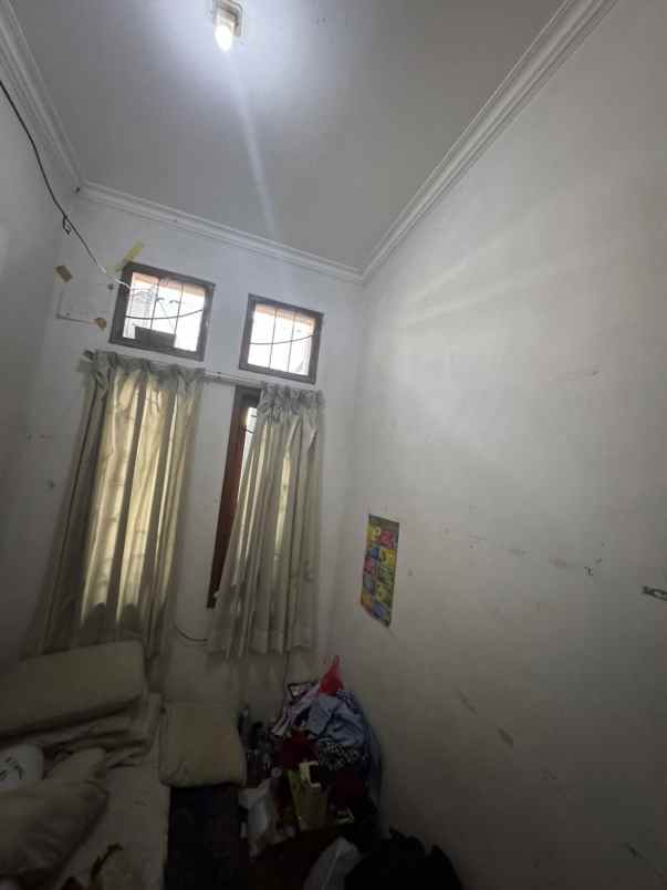 rumah dijual di komplek pasadena caringin kota bandung