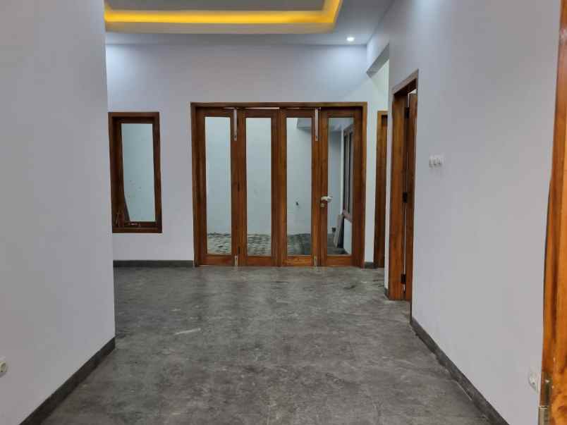 rumah etnik modern strategis dekat artos mall magelang