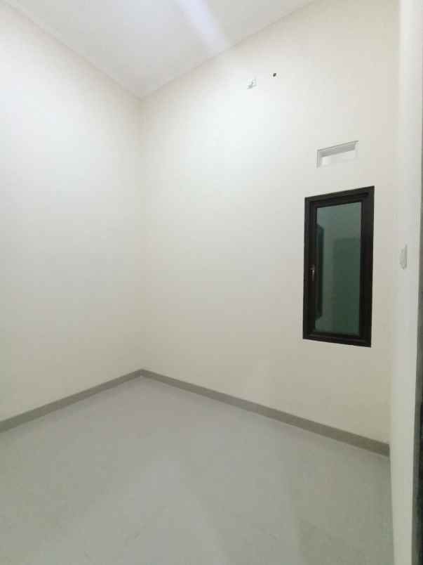 rumah full bangunan di psona anggrek bekasi utara