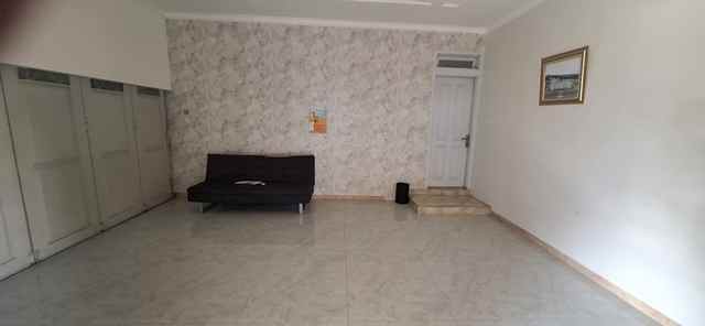 rumah hook lt marmer cozy raffles hills cibubur