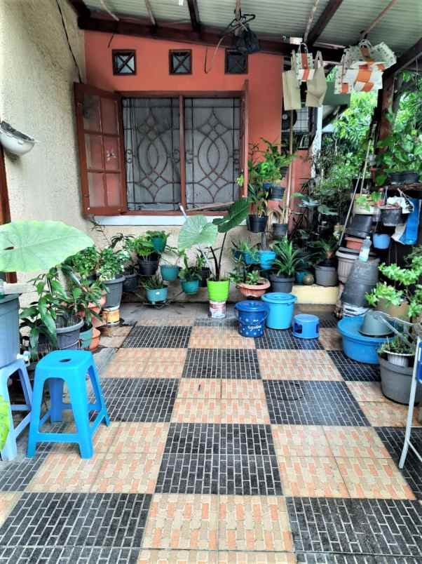 rumah hook perumahan taman harapan baru bekasi