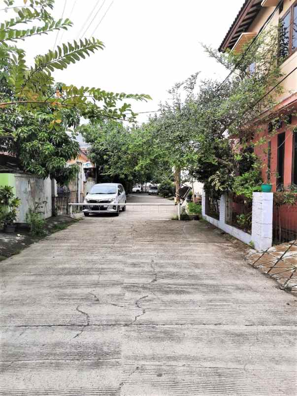 rumah hook perumahan taman harapan baru bekasi