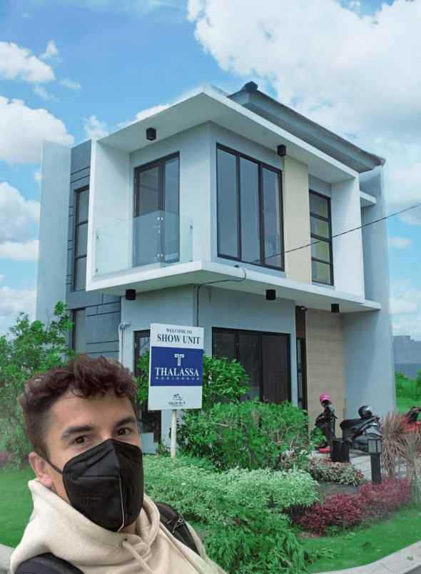 rumah jalan raya galuh mas