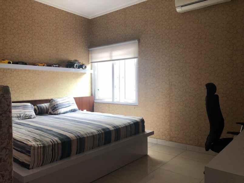 rumah jl alternatif cibubur raya