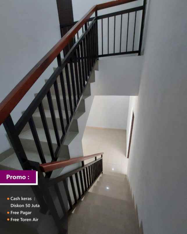 rumah jl kesehatan v cipayung