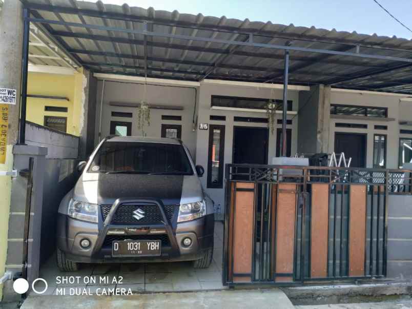 rumah jln paniisan pameungpeuk