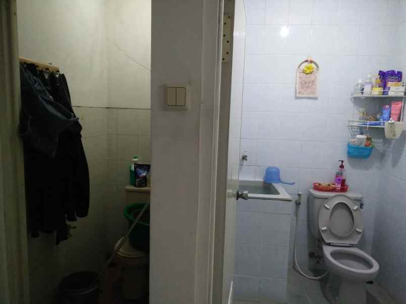 rumah kelapa puan kelapa gading