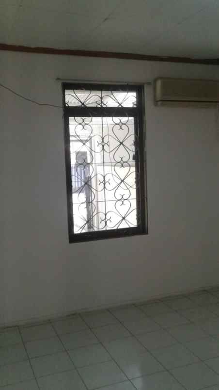 rumah kelapa puan kelapa gading