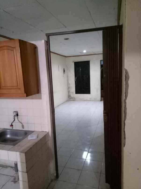 rumah kelapa puan kelapa gading