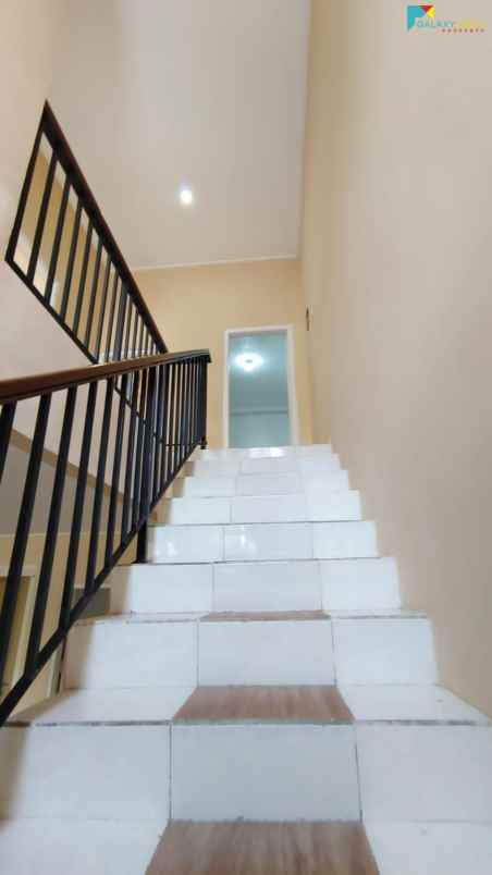 rumah kodau jatiwarna bekasi