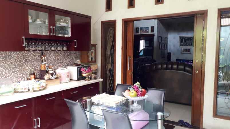 rumah komplek ciawitali 3 menit alun alun cimahi