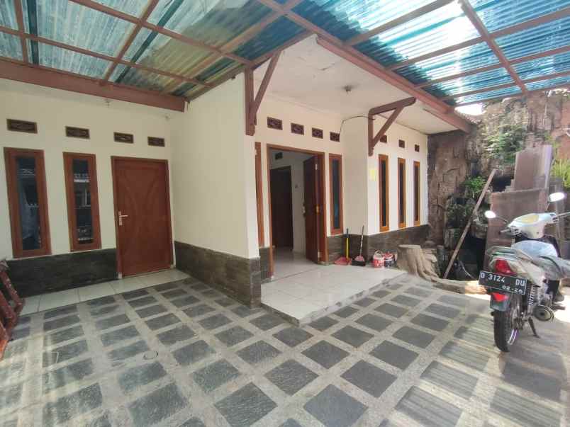 rumah komplek haji gofur cipageran jl tegal kawung