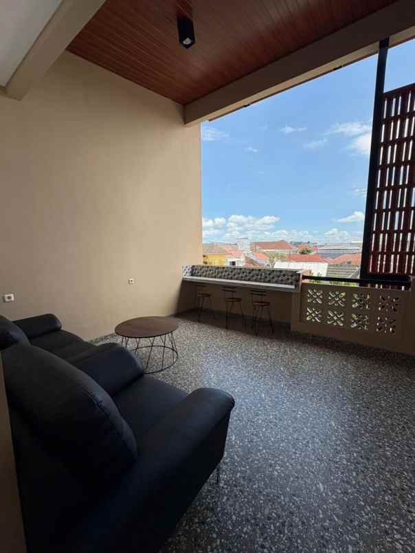 rumah kost eksclusive lokasi bunga dewandaru suhat