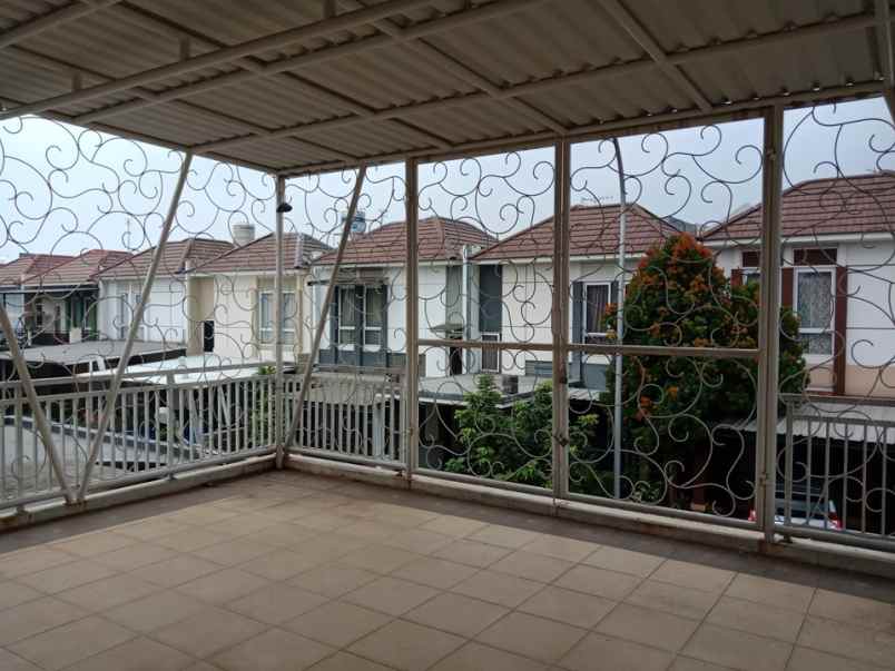 rumah kota wisata jl alternatif