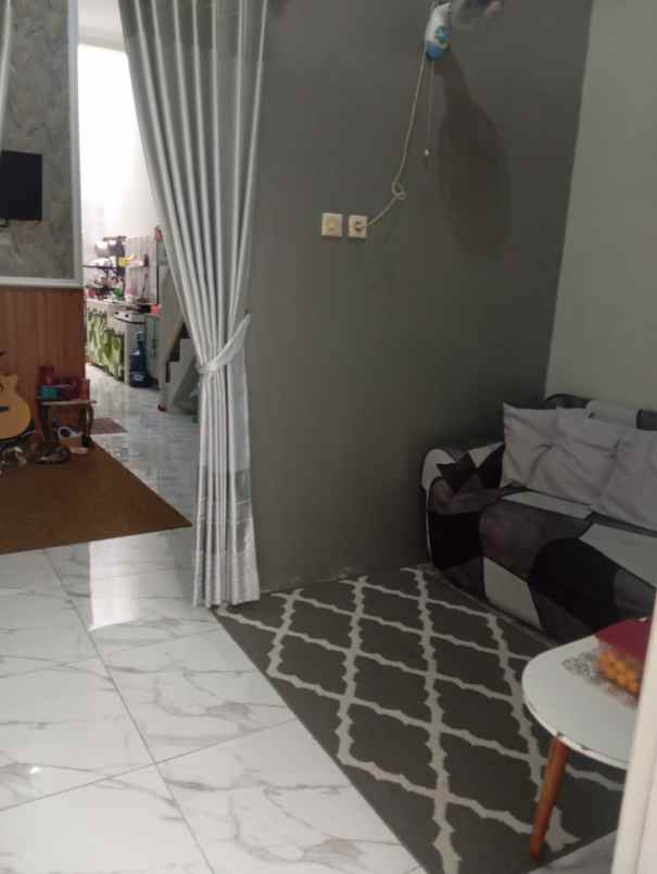 rumah lebak ploso lebar jalan row 6m nego