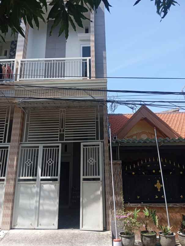 rumah lebak ploso lebar jalan row 6m nego