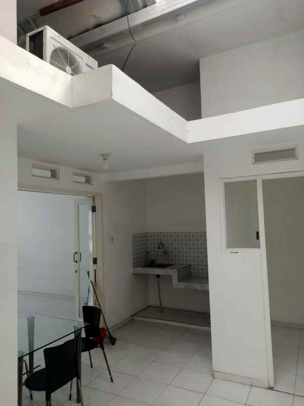 rumah lokasi strategis di permata jingga suhat