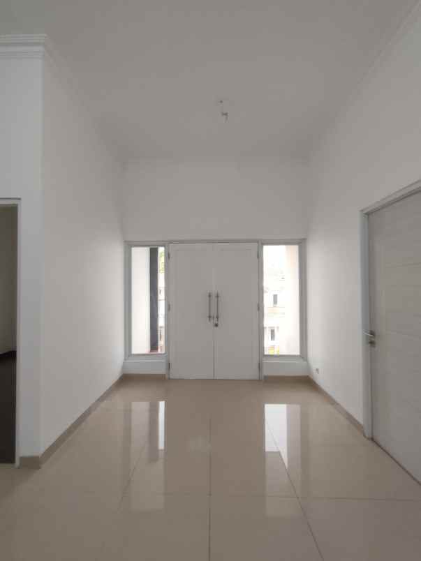 rumah lt 237 m lokasi premium best deal 2 9 m