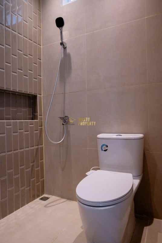 rumah mewah 2 lantai 5 menit dari sleman city hall