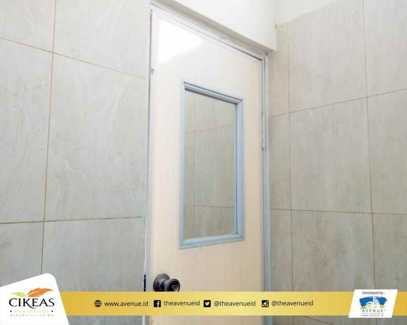 rumah mewah 2 lantai