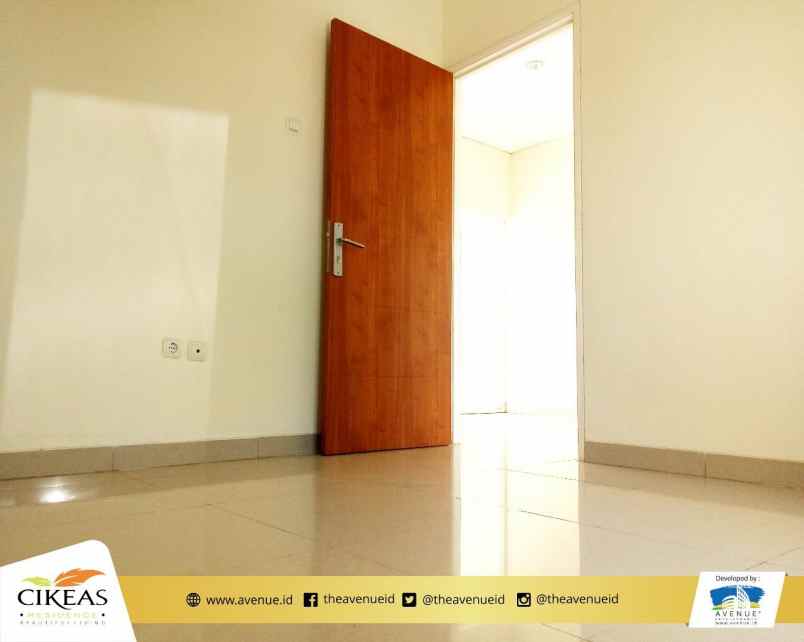 rumah mewah 2 lantai