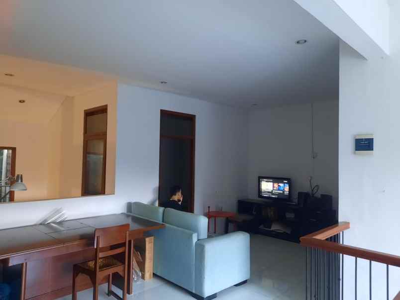 rumah mewah cantik murah antapani kota bandung