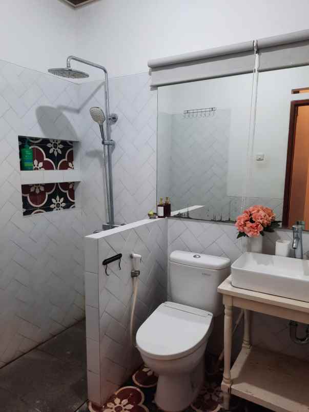 rumah mewah cantik murah antapani kota bandung