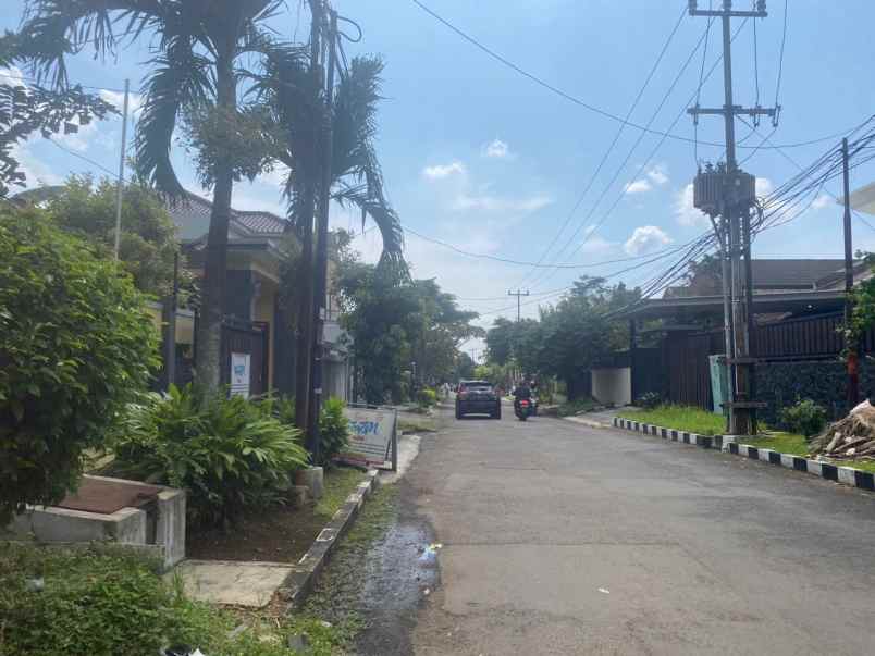 rumah mewah di tengah kota bogor