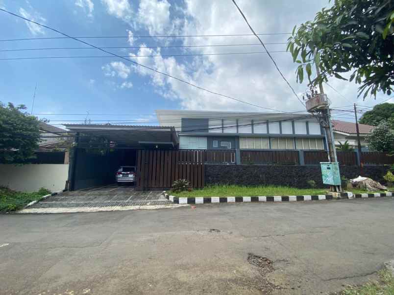 rumah mewah di tengah kota bogor