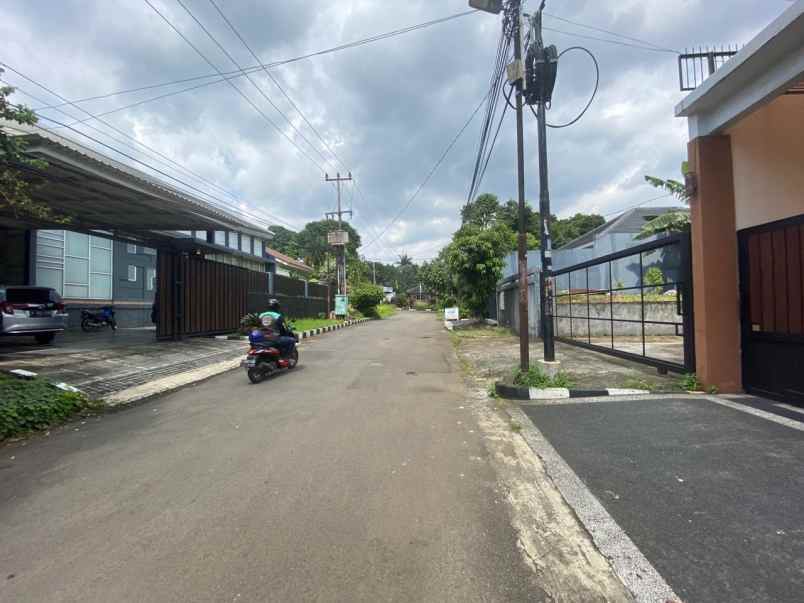 rumah mewah di tengah kota bogor