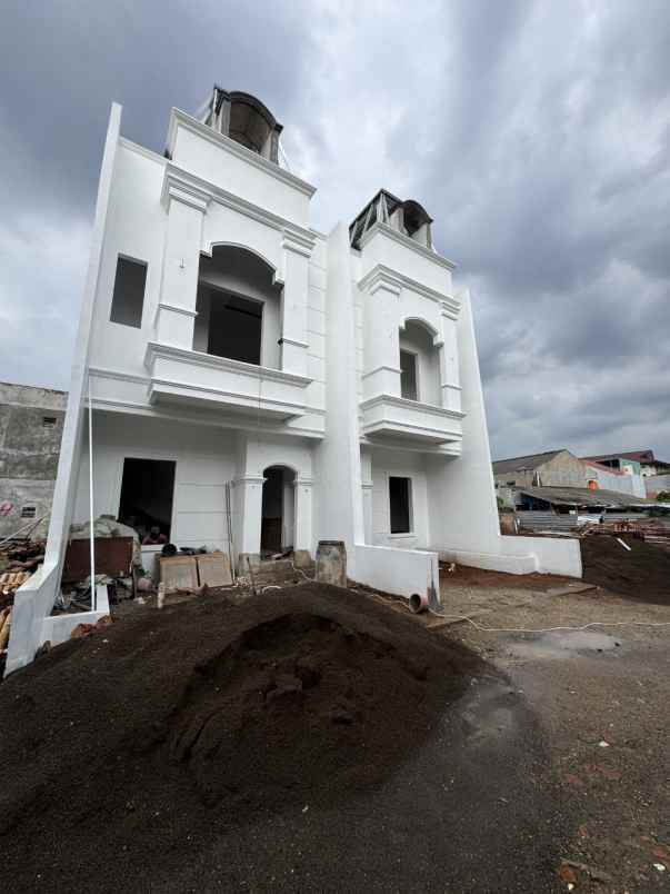 rumah mewah minimalis tugu cimanggis depok