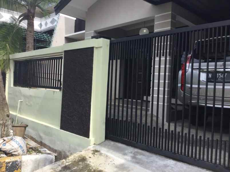 rumah mewah siap huni lokasi bukit dieng malang