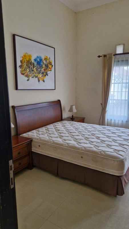 rumah mewah siap huni lokasi tidar malang